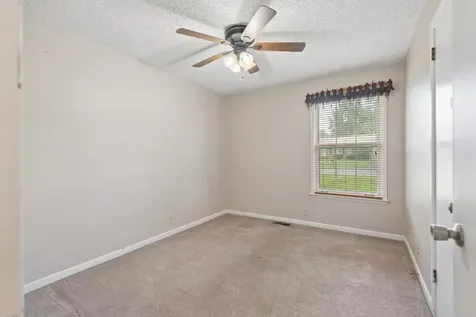 121 Bostring Drive Hendersonville TN 37075