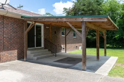 121 Bostring Drive Hendersonville TN 37075
