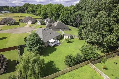 87 Lennox Village Drive Jackson TN 38305