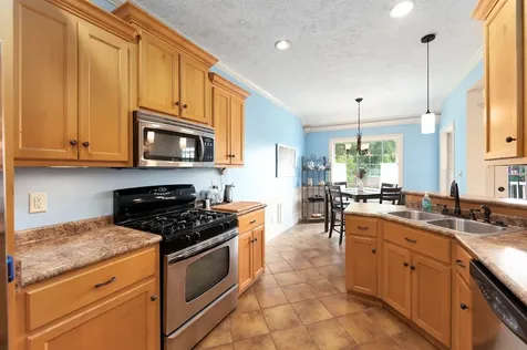 87 Lennox Village Drive Jackson TN 38305
