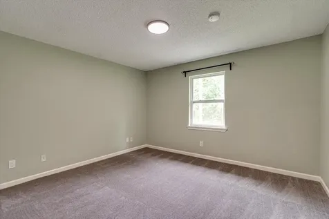 2836 Ohana Way Chattanooga TN 37421