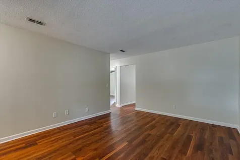 2836 Ohana Way Chattanooga TN 37421
