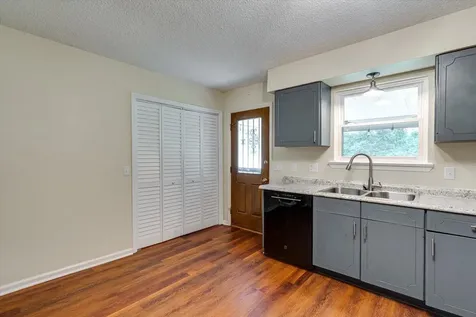 2836 Ohana Way Chattanooga TN 37421