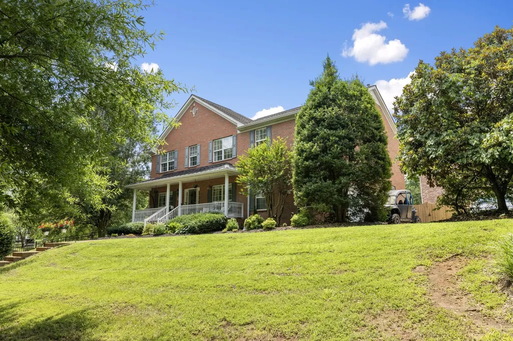 1005 Market Street Franklin TN 37067