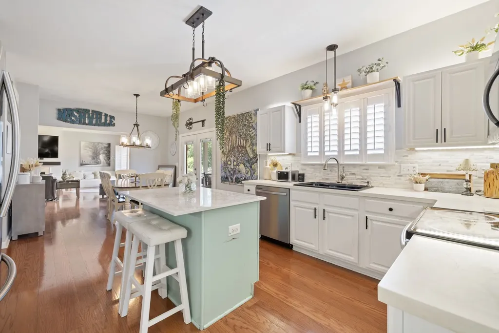 1005 Market Street Franklin TN 37067