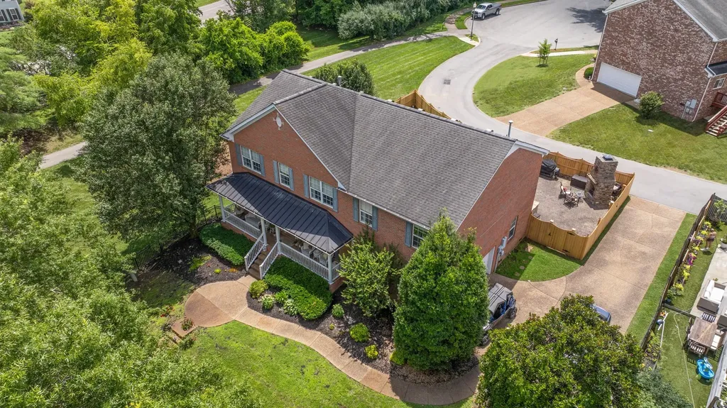 1005 Market Street Franklin TN 37067