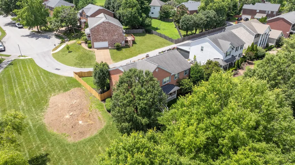1005 Market Street Franklin TN 37067