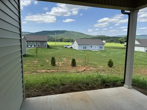 2266 White Ridge Road Pelham TN 37366