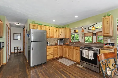 751 Ridge Drive Cadiz KY 42211