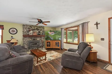 751 Ridge Drive Cadiz KY 42211