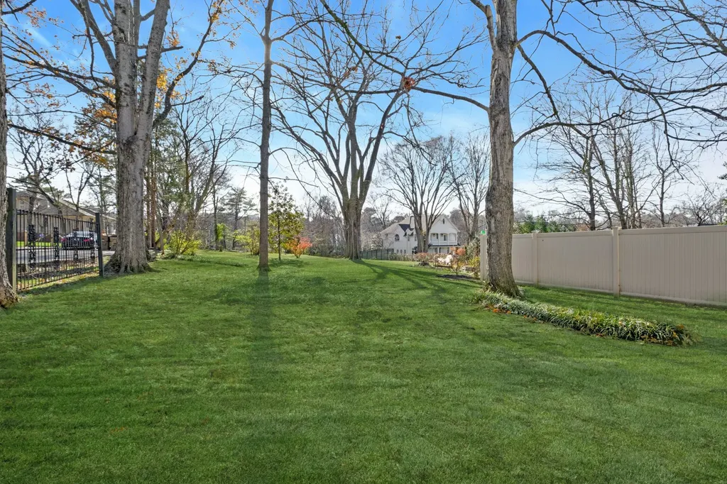 1005 Glendale Lane Nashville TN 37204