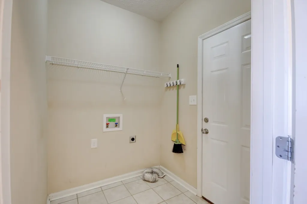 1625 Apache Way Clarksville TN 37042