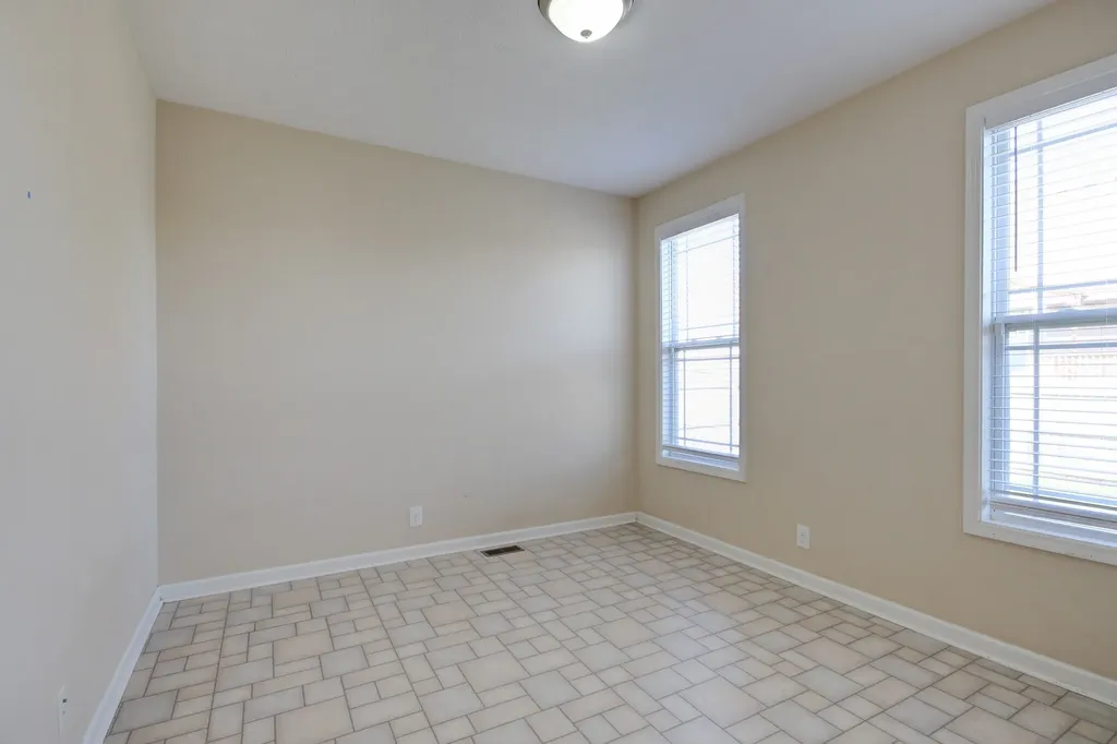 1625 Apache Way Clarksville TN 37042
