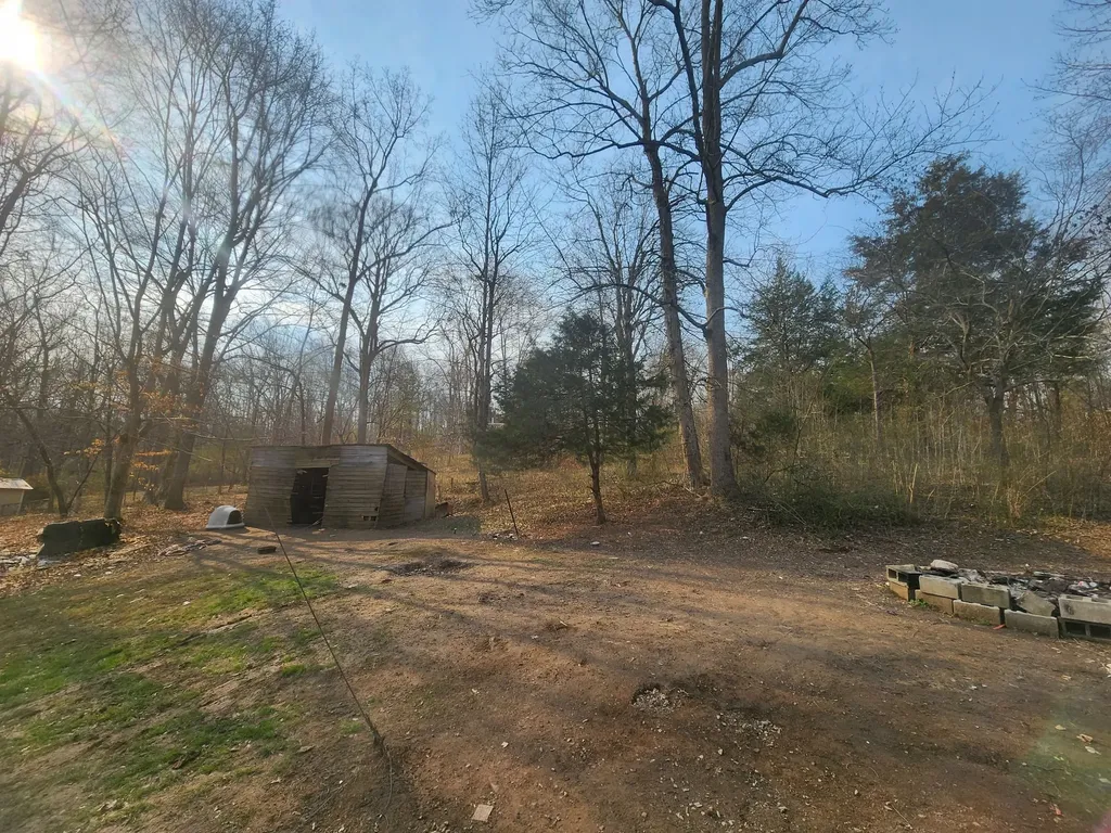 1200 Bloom Landing Road Charlotte TN 37036