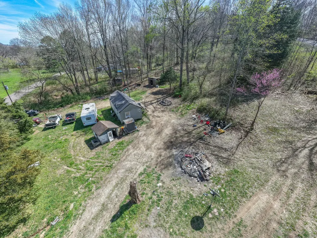 1200 Bloom Landing Road Charlotte TN 37036
