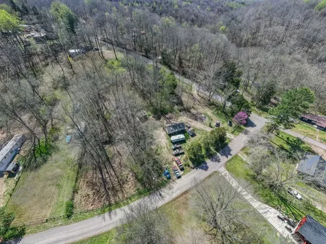 1200 Bloom Landing Road Charlotte TN 37036