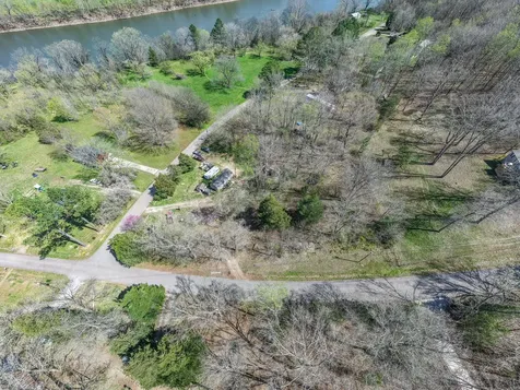 1200 Bloom Landing Road Charlotte TN 37036
