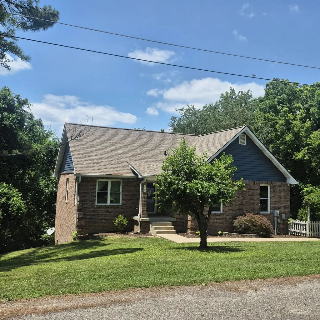 215 April Drive Old Hickory TN 37138