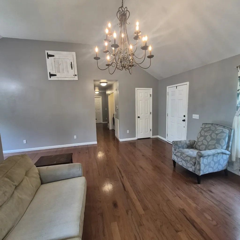 215 April Drive Old Hickory TN 37138