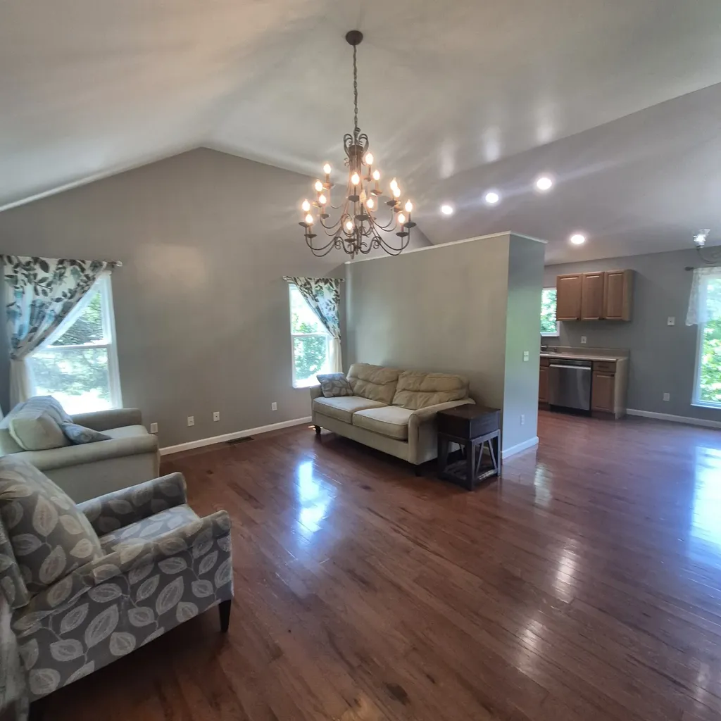 215 April Drive Old Hickory TN 37138