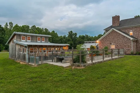 144 Abberly Lane Hohenwald TN 38462