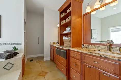 144 Abberly Lane Hohenwald TN 38462