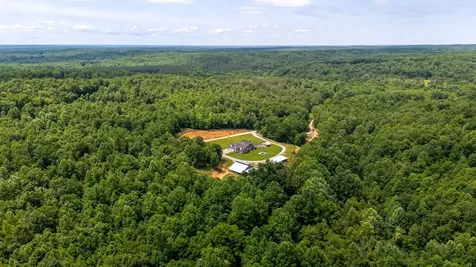 144 Abberly Lane Hohenwald TN 38462