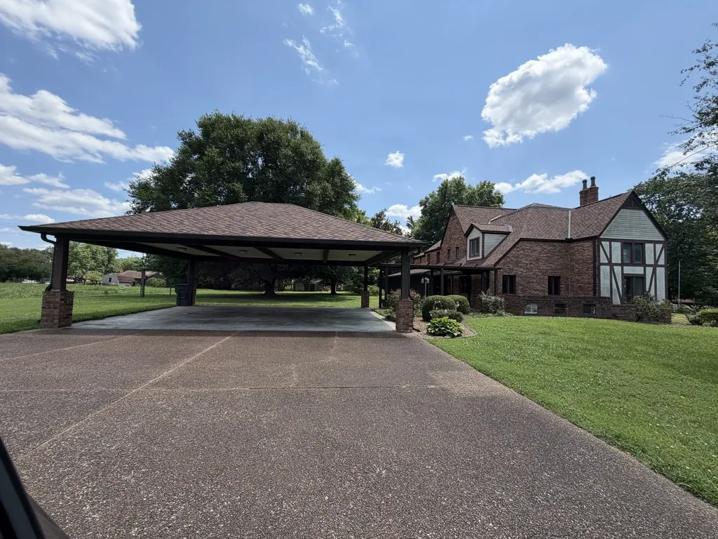 202 Oak Hill Drive Mcminnville TN 37110