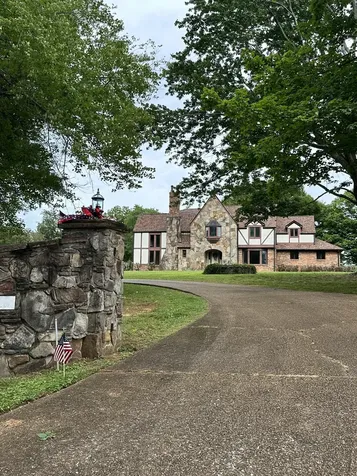 202 Oak Hill Drive Mcminnville TN 37110