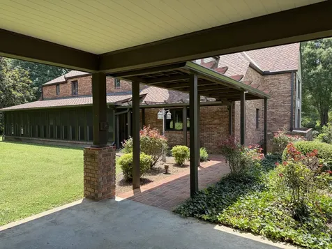 202 Oak Hill Drive Mcminnville TN 37110
