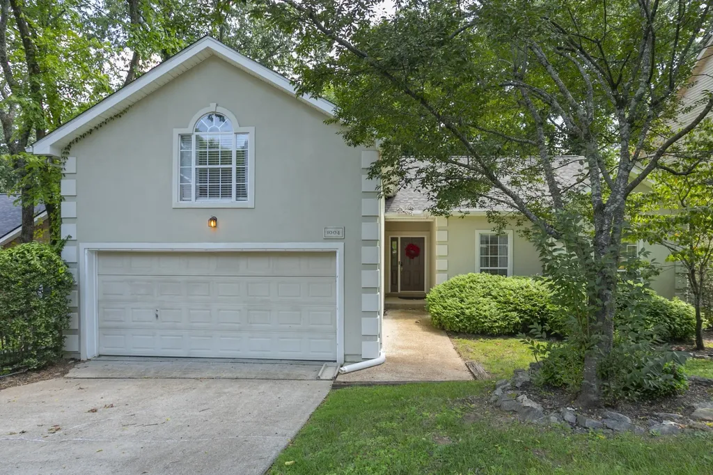 1004 Elmshade Lane Nashville TN 37211