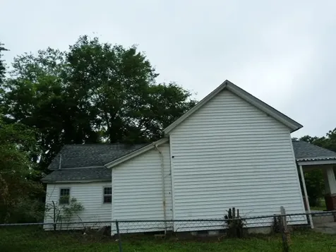 410 S Franklin St, S Tullahoma TN 37388