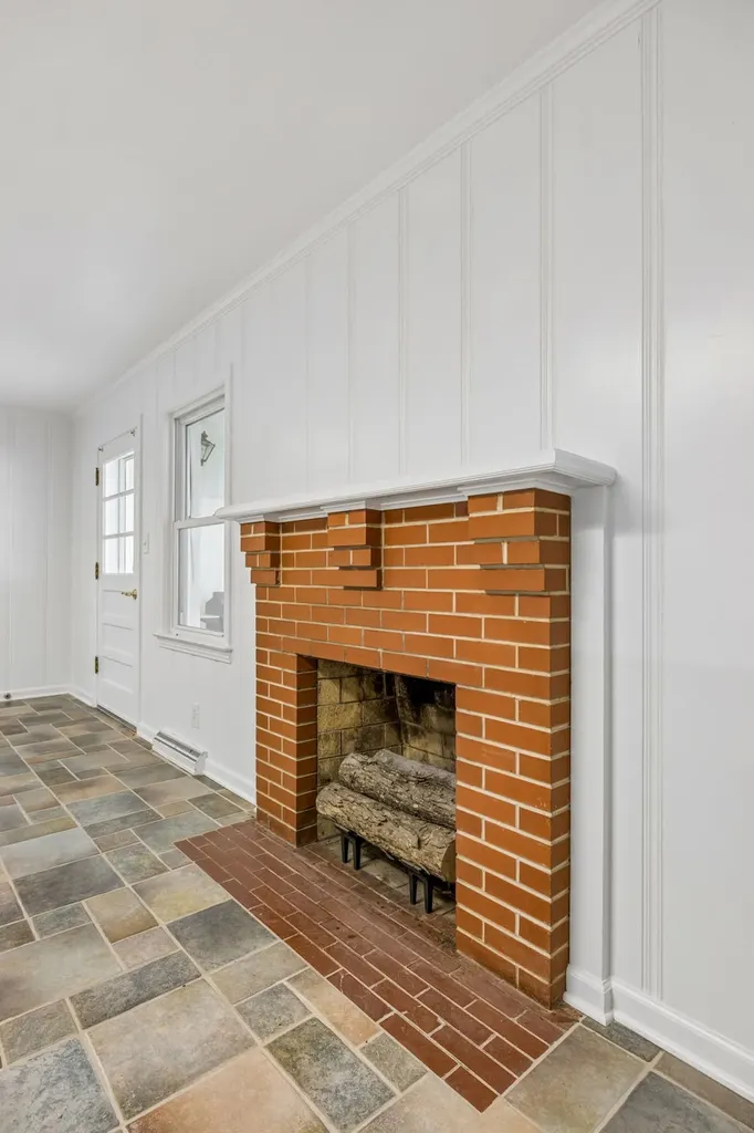 1731 Nashville Highway Columbia TN 38401
