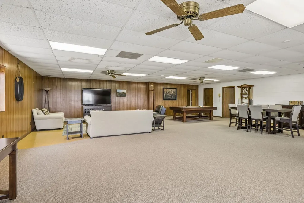 1731 Nashville Highway Columbia TN 38401
