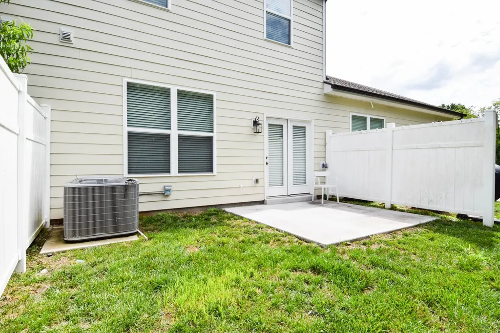 183 Fister Drive Lebanon TN 37090