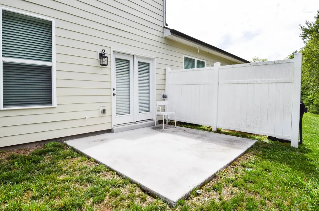 183 Fister Drive Lebanon TN 37090