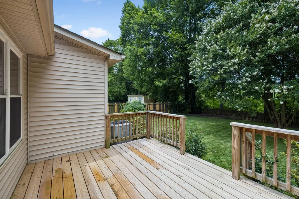2132 Riverway Drive Old Hickory TN 37138