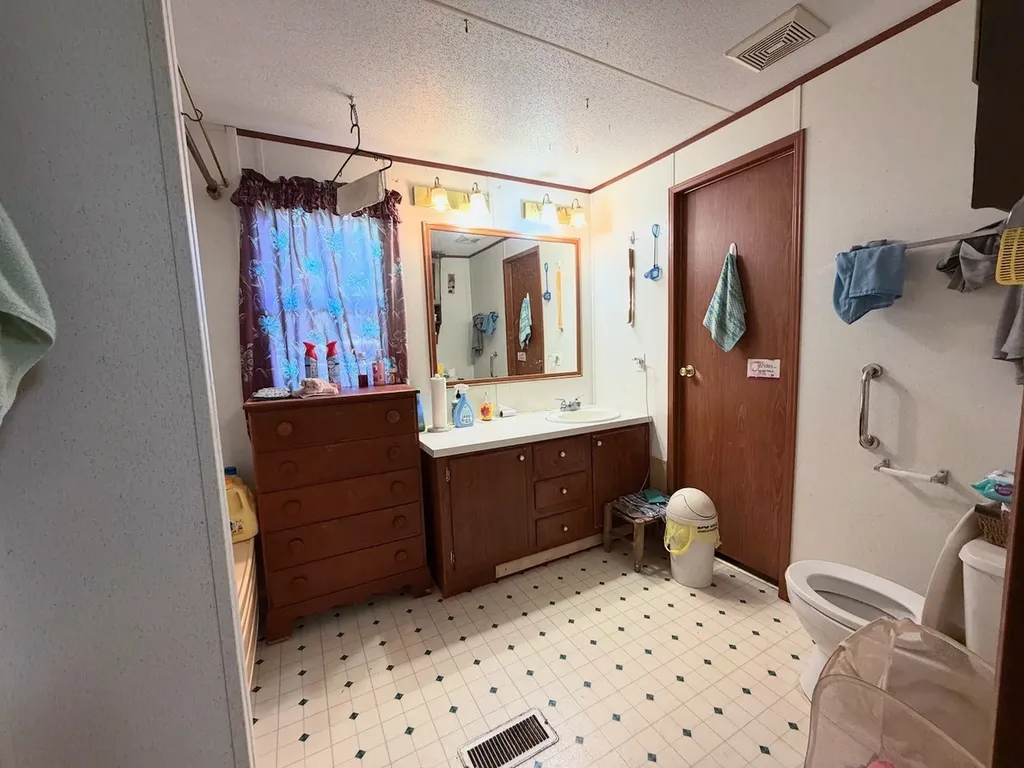 2399 Murray Kittrell Road Readyville TN 37149