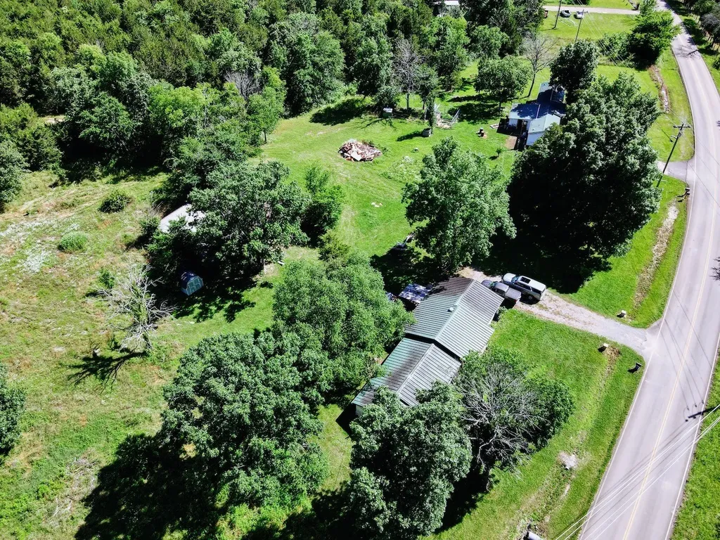 2399 Murray Kittrell Road Readyville TN 37149