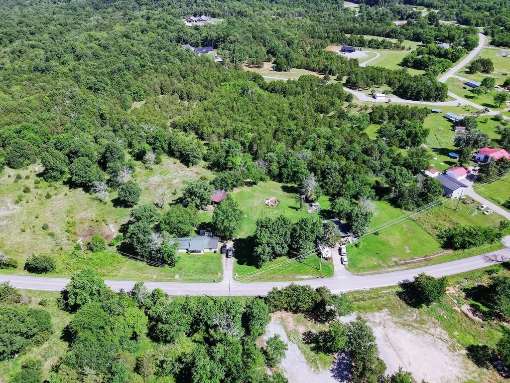 2399 Murray Kittrell Road Readyville TN 37149