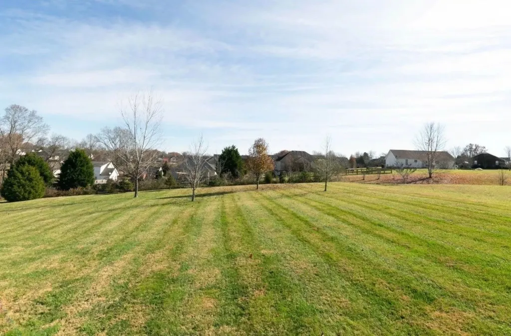 266 Glenda Court Pleasant View TN 37146