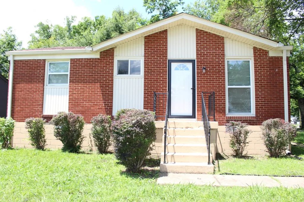 2231 11th Ave, N Nashville TN 37208