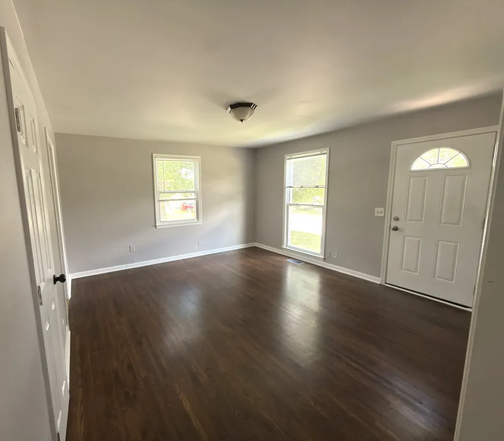 2231 11th Ave, N Nashville TN 37208