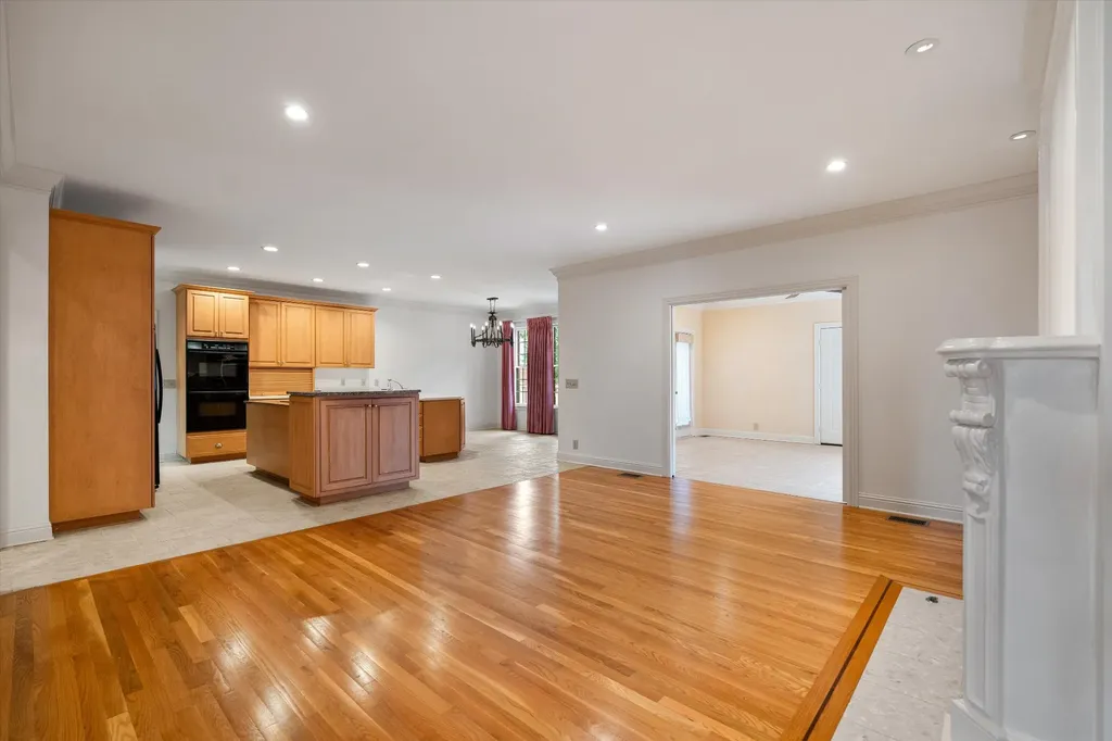 111 Carriage Way Hendersonville TN 37075
