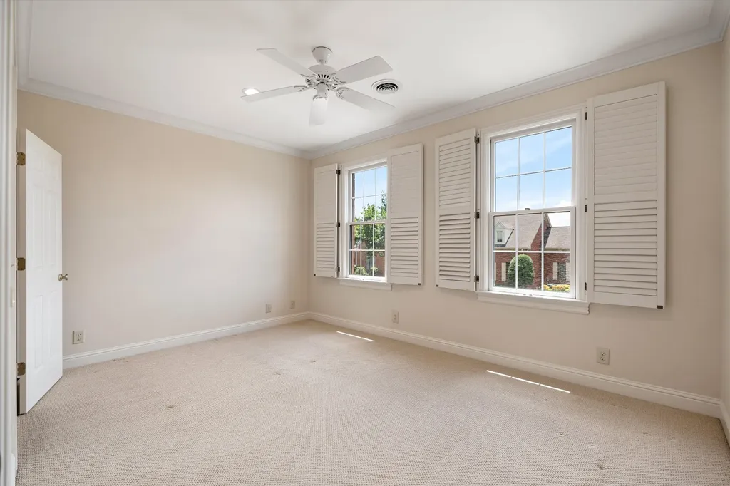 111 Carriage Way Hendersonville TN 37075