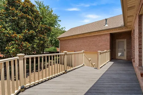 111 Carriage Way Hendersonville TN 37075