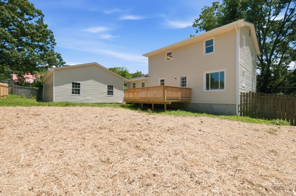550 Central Avenue White Bluff TN 37187