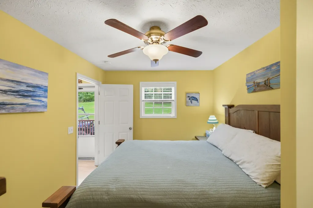 300 Featherfoot Parkway Loop Parsons TN 38363