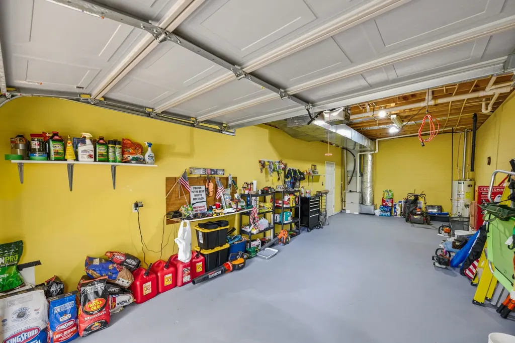 300 Featherfoot Parkway Loop Parsons TN 38363