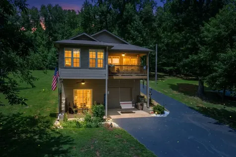 300 Featherfoot Parkway Loop Parsons TN 38363